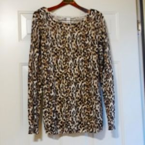 Women's White House Black Market Cheetah print Sweater Size Small